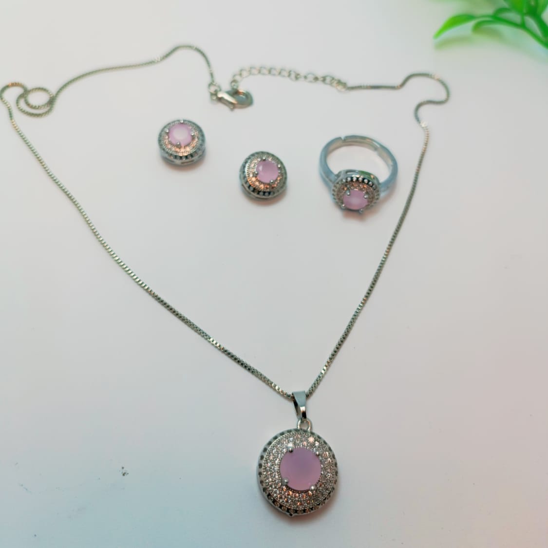 Graceful Silver-Plated Jewelry Set with Light Pink Gem – Necklace, Earrings & Ring